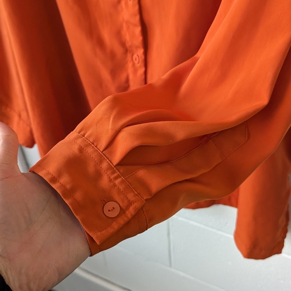 Vibrant orange vintage button down - Size 26 - Picture 2 of 7